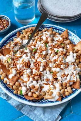  Fatteh Alexandrie: A Symphony of Crispy Bread Crumbs and Tangy Yogurt Delight?